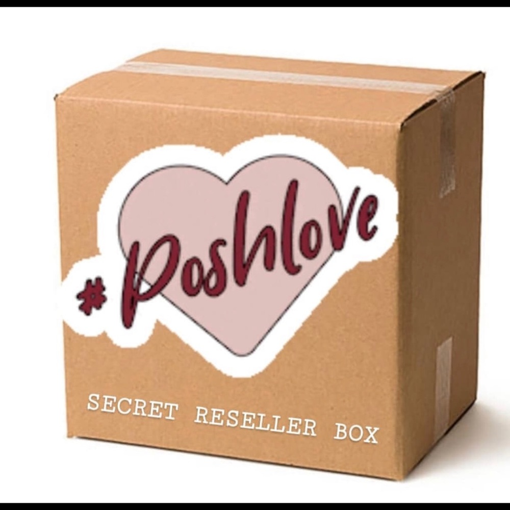 Secret reseller box 📦